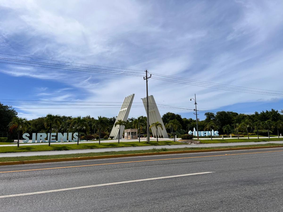 Condo 204 In Resort Community Grand Sirenis 아쿠말 외부 사진